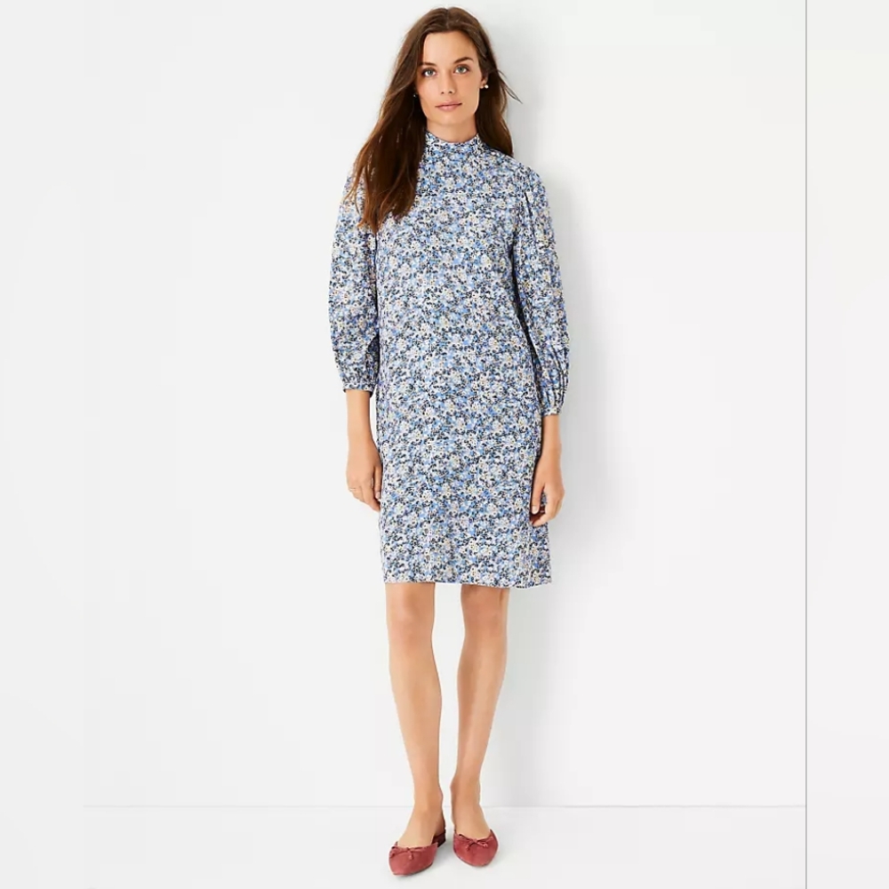 NWT•Ann Taylor Floral Mock Neck Shift Dress• Size 8
